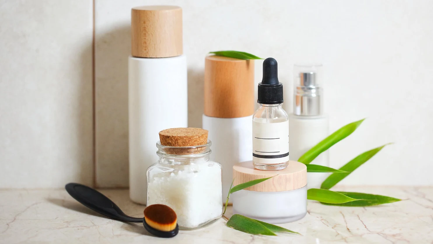 UNVEILING THE DIFFERENCE: MEDICAL GRADE SKINCARE VS. OVER-THE-COUNTER SKINCARE